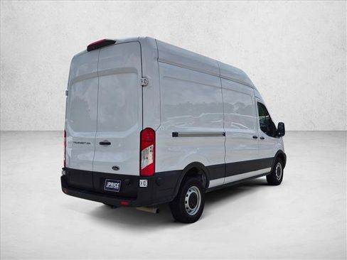 Used 2024 Ford Transit 250 148 High Roof RWD image 5