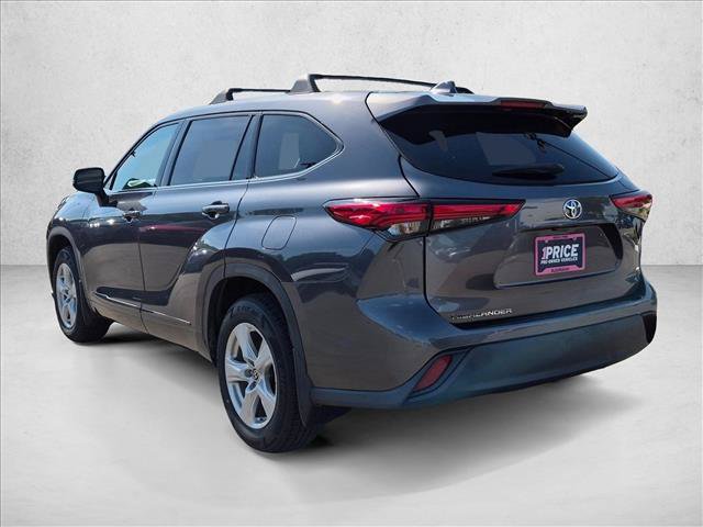 Used 2020 Toyota Highlander L FWD image 8