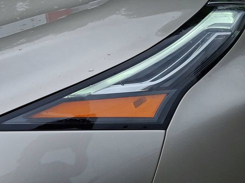 Certified 2023 Nissan Rogue Platinum w/ Platinum Premium Package AWD/4WD image 10