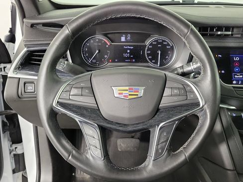 Certified 2024 Cadillac XT5 Premium Luxury w/ LPO, Floor Liner Package AWD/4WD image 22