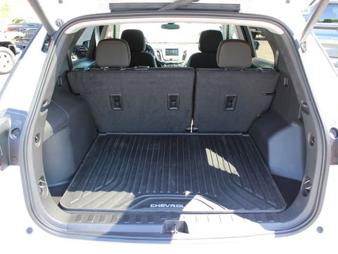 Certified 2024 Chevrolet Equinox LT FWD image 30