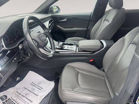 Used 2019 Audi Q8 Premium Plus w/ Premium Plus AWD/4WD image 9