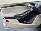 Used 2018 Ford Focus SE image 6