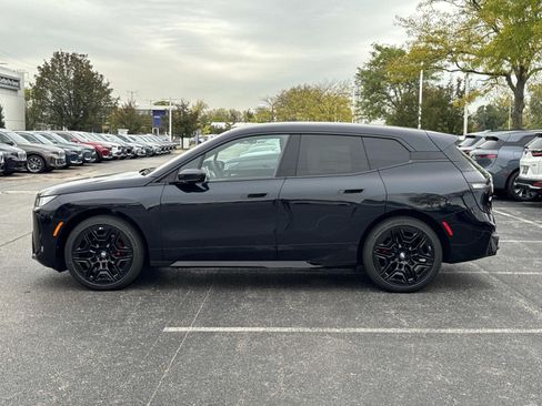 New 2026 BMW iX xDrive60 w/ M Sport Package AWD/4WD image 8