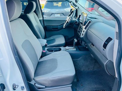 Used 2013 Nissan Xterra S image 15