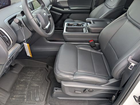 New 2027 Ford Expedition Platinum RWD image 15