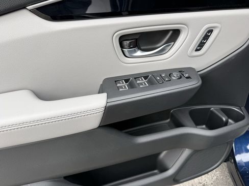 New 2025 Honda Pilot EX-L image 14