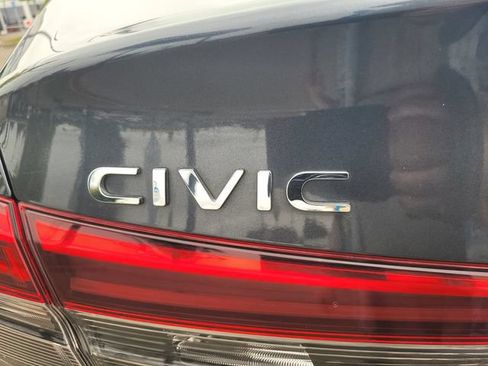 Used 2024 Honda Civic Sport image 10