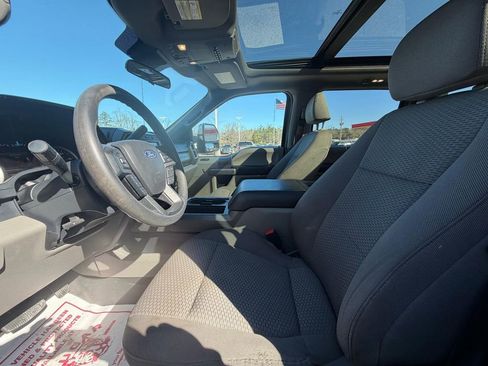 Used 2022 Ford F250 XLT w/ XLT Premium Package image 12