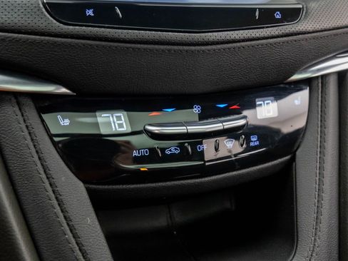 Certified 2023 Cadillac XT5 Premium Luxury image 23