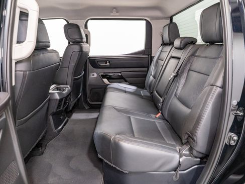 Used 2024 Toyota Tundra Limited AWD/4WD image 35
