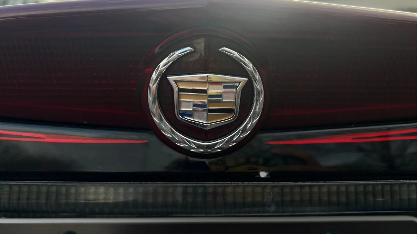 Used 2005 Cadillac XLR RWD image 36