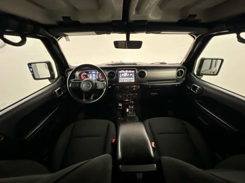 Used 2021 Jeep Wrangler Unlimited Sport image 17