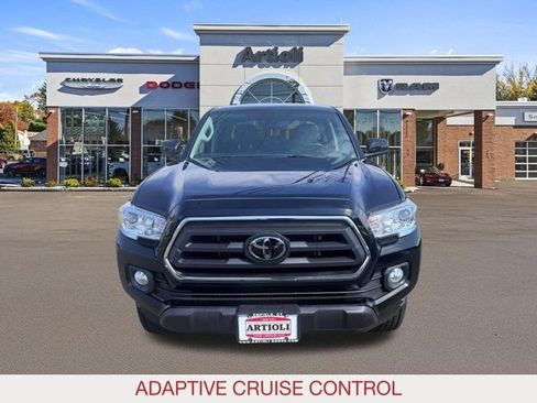 Used 2023 Toyota Tacoma SR5 AWD/4WD image 3