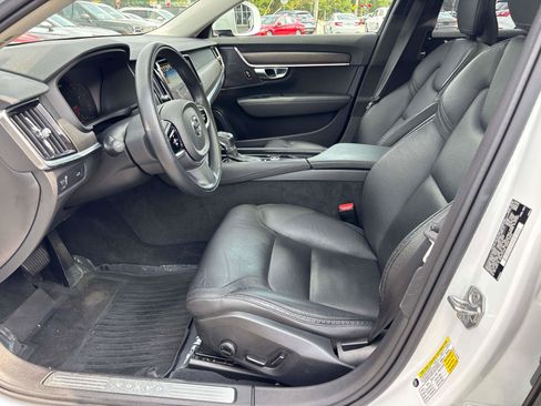 Used 2020 Volvo V90 T6 Cross Country w/ Protection Package Premier AWD/4WD image 8