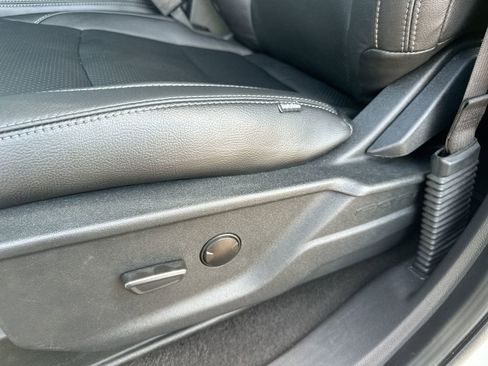 Used 2024 Ford F150 XLT w/ Tow/Haul Package image 12