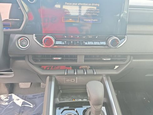 New 2026 Chevrolet Colorado Trail Boss AWD/4WD image 21