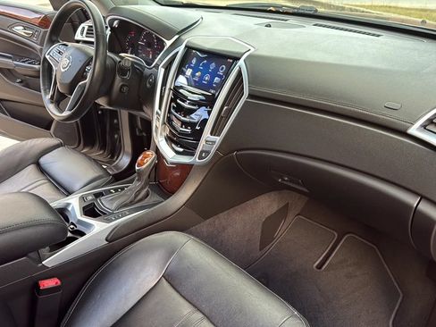Used 2015 Cadillac SRX Luxury w/ Driver Awareness Package AWD/4WD image 31