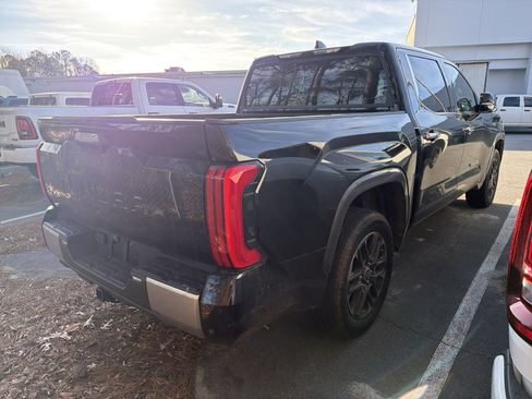 Used 2024 Toyota Tundra Limited w/ Power Package image 5
