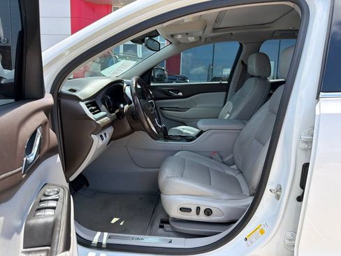 Used 2019 GMC Acadia SLT FWD image 14
