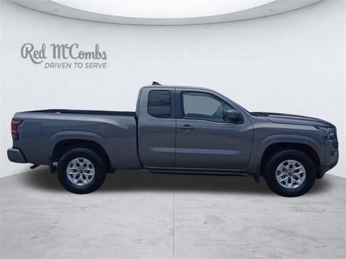Used 2024 Nissan Frontier SV w/ Technology Package RWD image 8