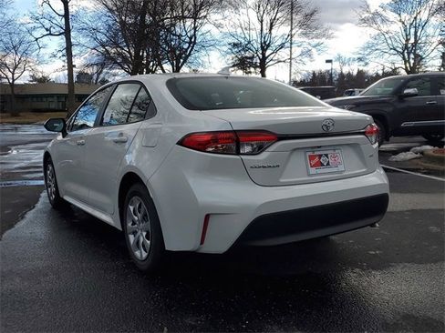 New 2026 Toyota Corolla LE image 3