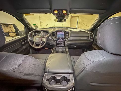 New 2026 RAM 2500 Big Horn AWD/4WD image 22