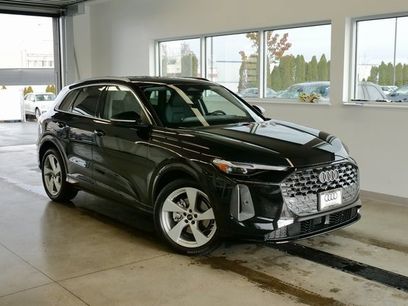 New 2025 Audi Q5 Prestige