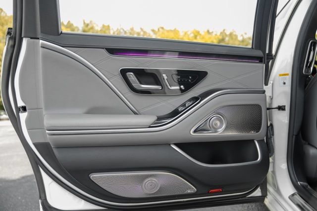 Used 2021 Mercedes-Benz Maybach S 580 4MATIC image 44