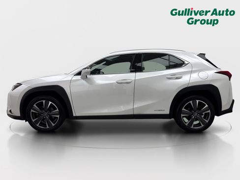 Used 2020 Lexus UX 250h w/ Accessory Package 2 AWD/4WD image 3