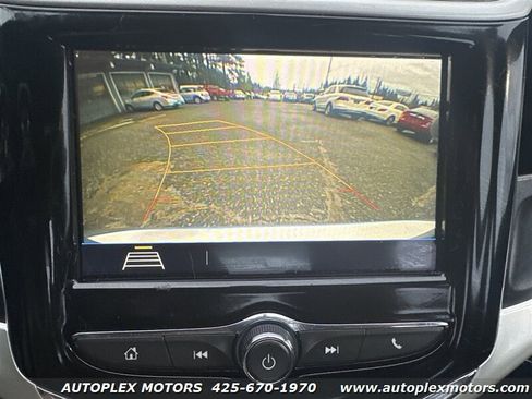 Used 2018 Chevrolet Sonic Premier image 26