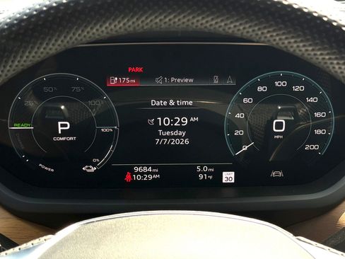Used 2023 Audi e-tron GT Premium Plus AWD/4WD image 17