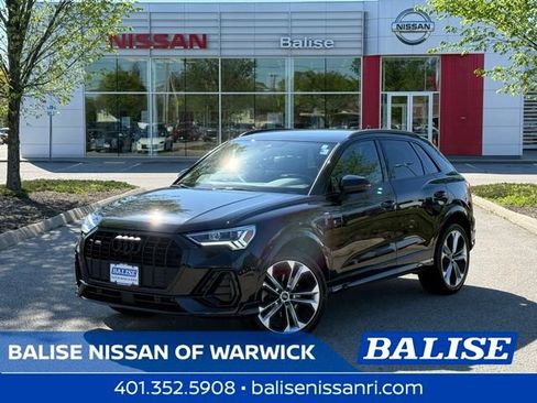 Used 2022 Audi Q3 2.0T Premium Plus w/ Premium Plus Package AWD/4WD image 1