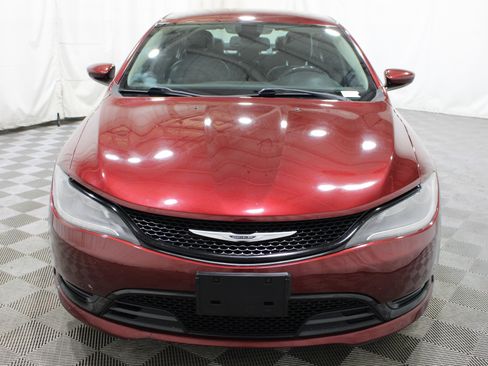 Used 2017 Chrysler 200 Limited Platinum FWD image 29