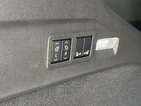 New 2026 Cadillac Escalade IQL Sport 1 image 10