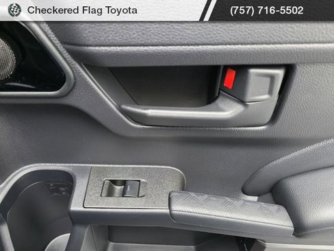 Used 2025 Toyota 4Runner TRD Sport Premium image 51