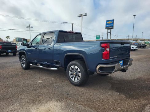 New 2026 Chevrolet Silverado 2500 LT AWD/4WD image 3