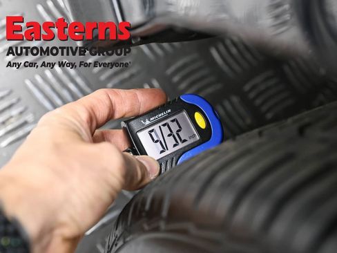 Used 2022 Toyota Camry XLE image 28