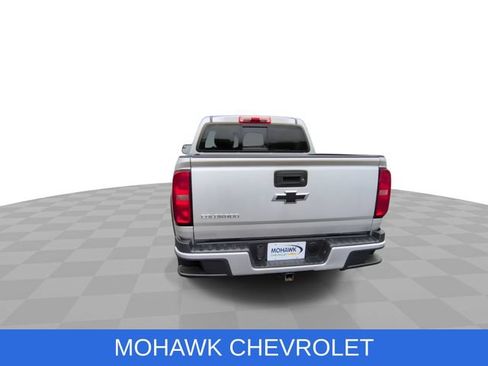 Used 2015 Chevrolet Colorado Z71 AWD/4WD image 7