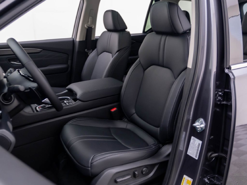 New 2026 Honda Pilot Touring image 18