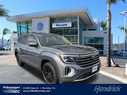 Certified 2024 Volkswagen Atlas SE w/ Black Wheel Package