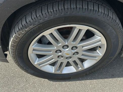 Used 2014 Chevrolet Traverse LT w/ All-Star Edition FWD image 14