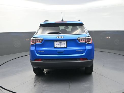 Used 2019 Jeep Compass Sport AWD/4WD image 9