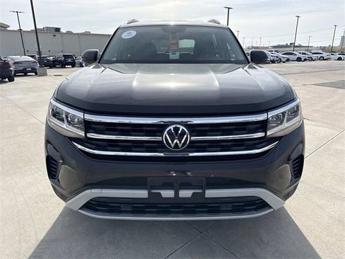 Certified 2023 Volkswagen Atlas SE image 8