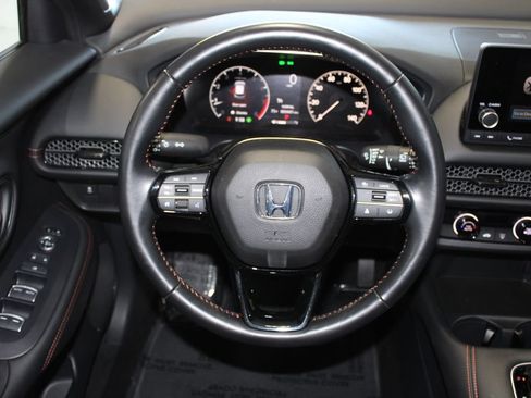 Used 2025 Honda HR-V Sport image 11