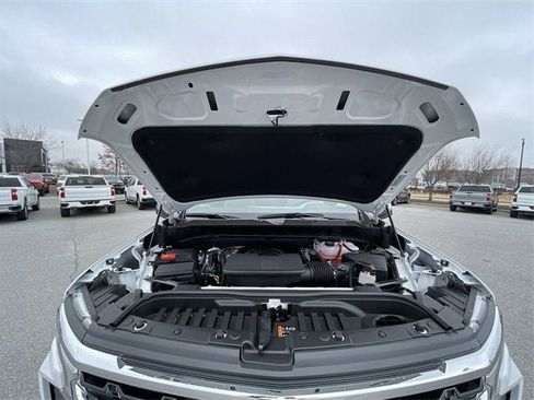 New 2025 Chevrolet Silverado 1500 LT w/ Convenience Package II image 31