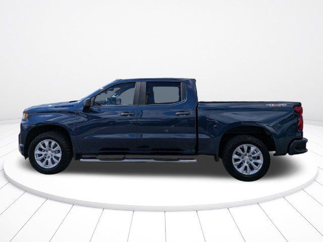 Used 2021 Chevrolet Silverado 1500 Custom w/ LPO, Dark Essentials Package AWD/4WD image 6