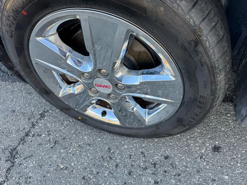 Used 2015 GMC Terrain SLE w/ Chrome Edition image 44