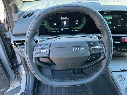 New 2026 Kia Sportage X-Line AWD/4WD image 11