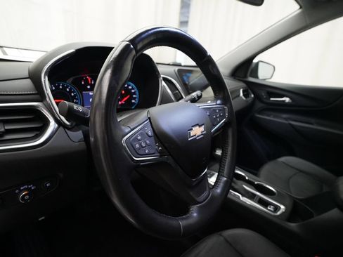 Used 2020 Chevrolet Equinox Premier AWD/4WD image 8